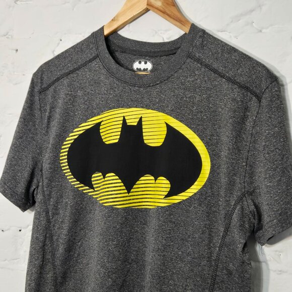 Batman Dri-Fit Shirt, Medium, 100% Polyester, Graphic, Sportswear - Picture 2 of 4